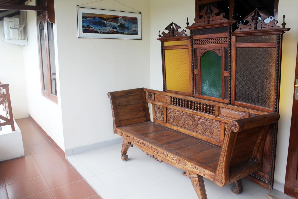 Griya Kedasih Guesthouse Γιογκιακάρτα Εξωτερικό φωτογραφία